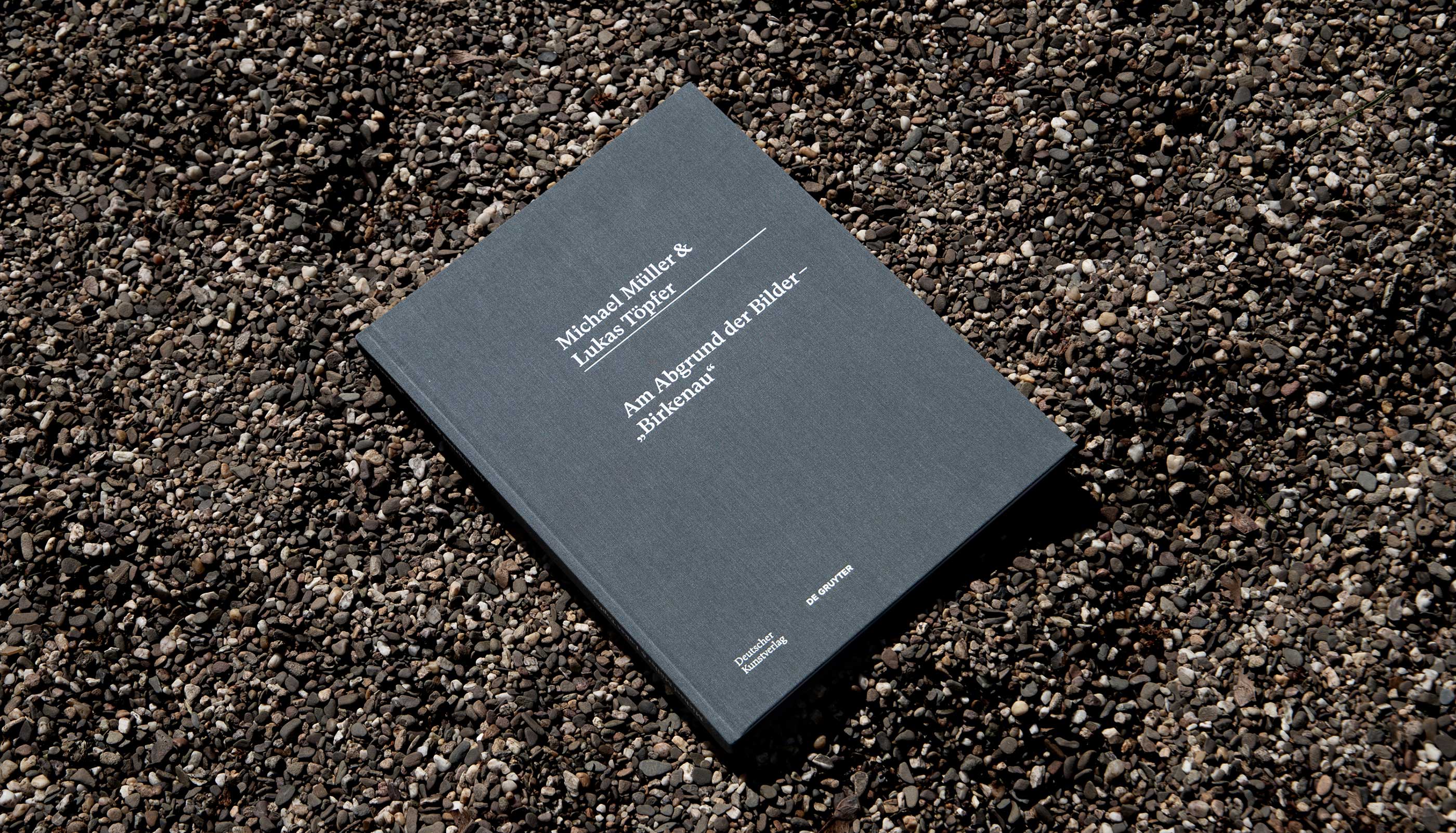 Am Abgrund der Bilder, Art Catalog, Michael Müller, Alien Athena Foundation, De Gruyter, Deutscher Kunstverlag, Städel Museum Frankfurt, editorial design, publication