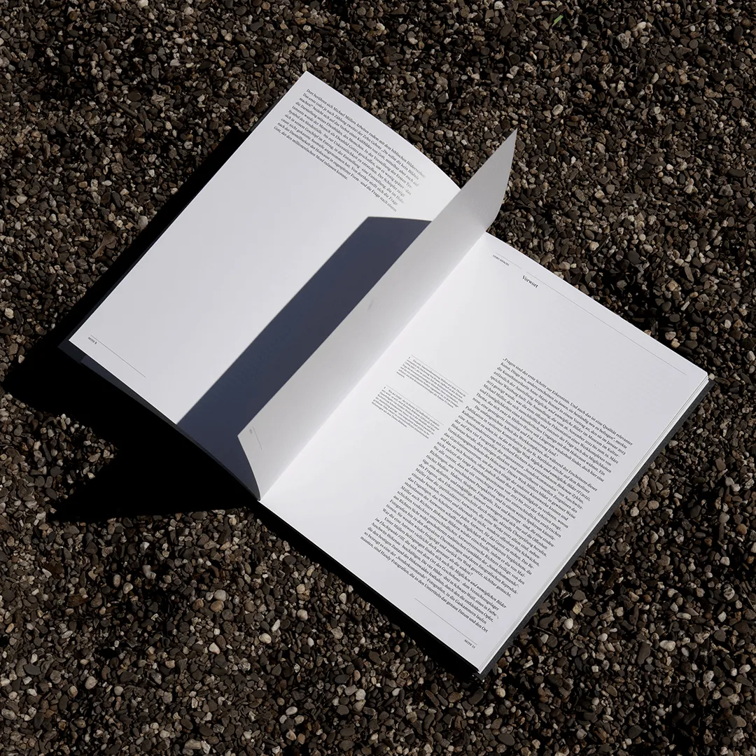 Art Catalog, Alien Athena Foundation, De Gruyter, Deutscher Kunstverlag, Lukas Töpfer, Michael Müller